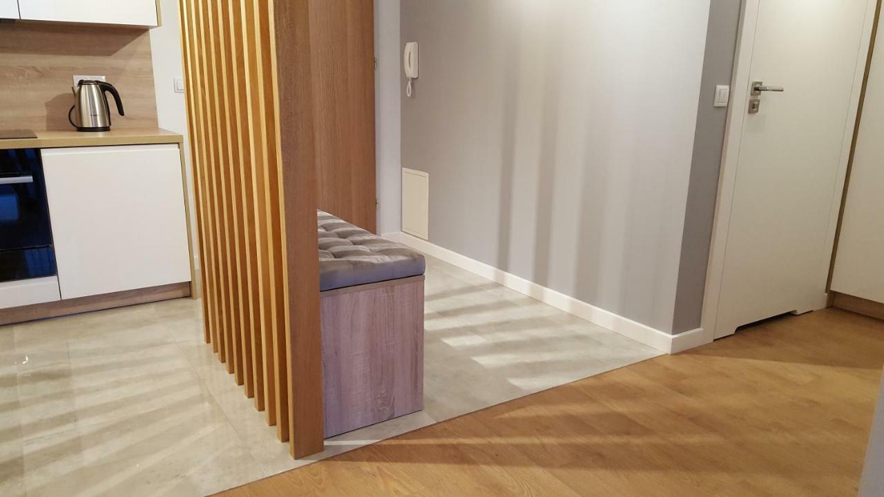 Korab Apartments Jagiellonska โควอบเซก ภายนอก รูปภาพ
