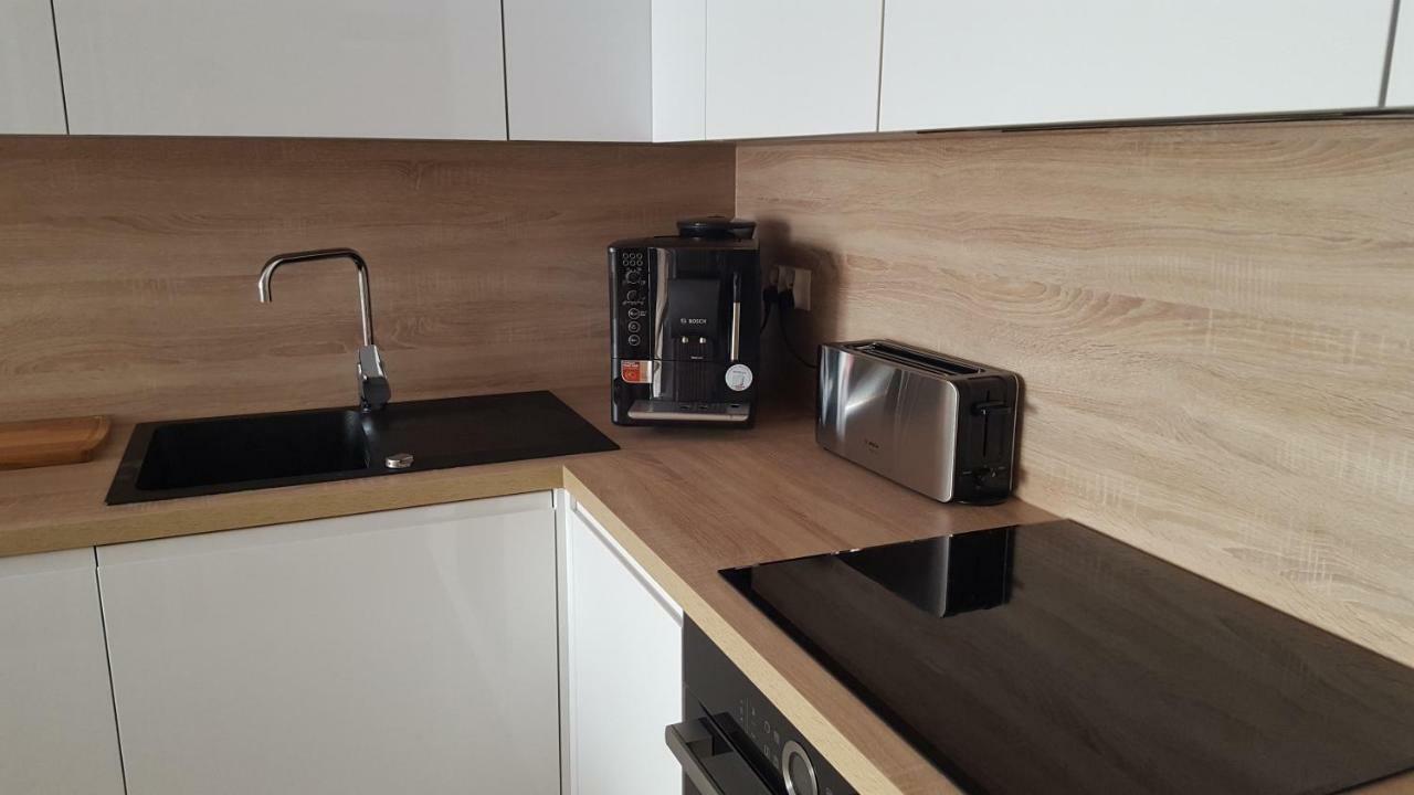 Korab Apartments Jagiellonska โควอบเซก ภายนอก รูปภาพ